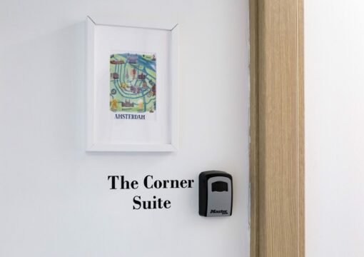 Corner Suite